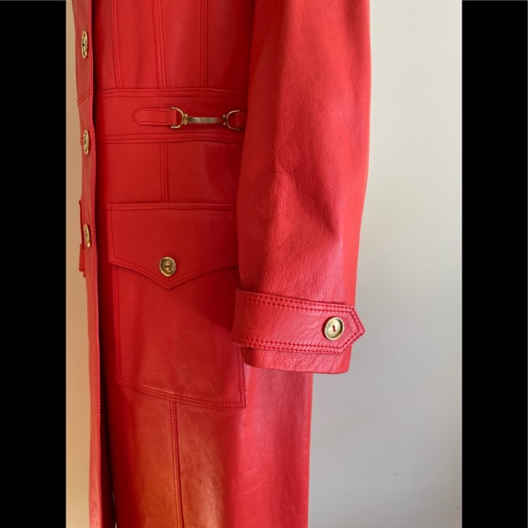 Leda Spain by Gropper Tangerine Leather Trench Coat with Gold Tone Accents - Picture 4 of 16